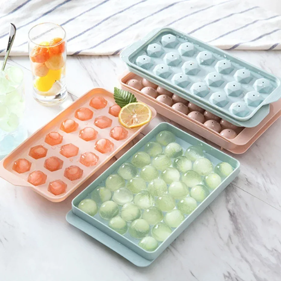 صينية مكعبات الثلج المستديرة ص - مراجعة Coaster Mold Round وسعره